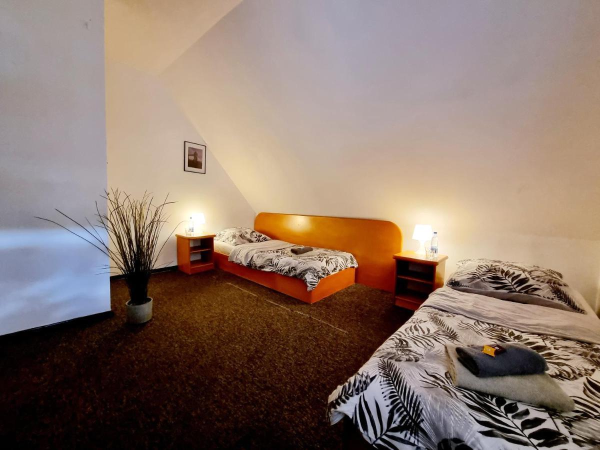 Hostel Primax Poznań Exteriör bild