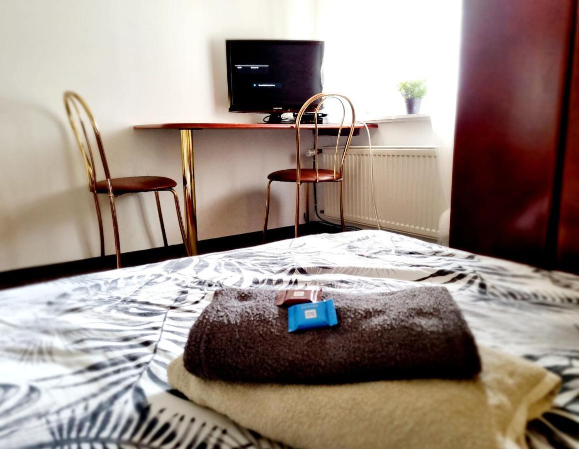Hostel Primax Poznań Exteriör bild